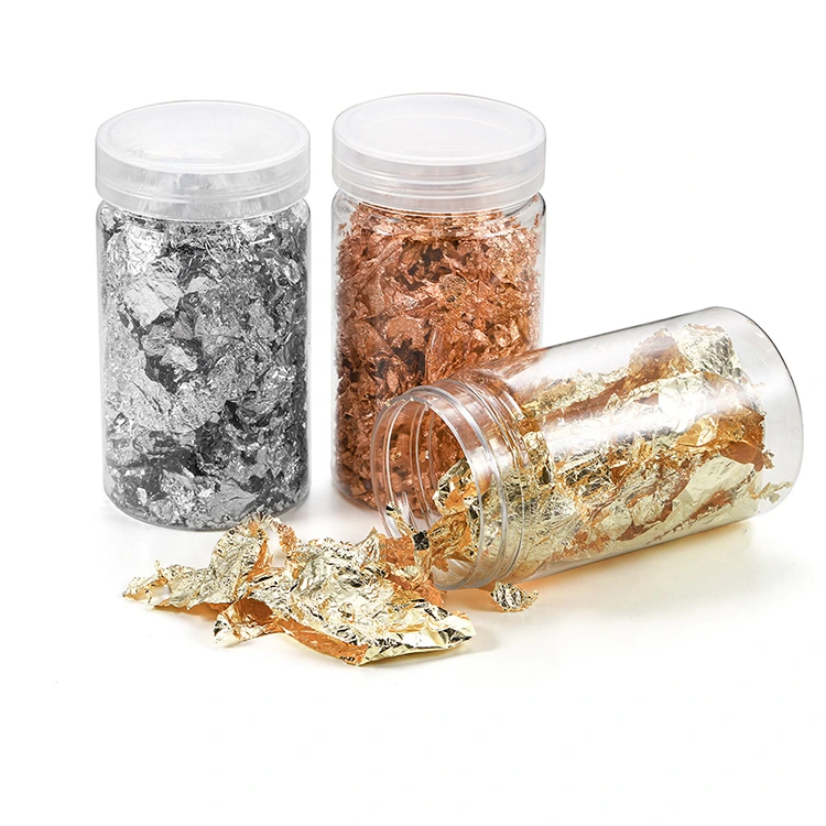 Натрошени златни листа